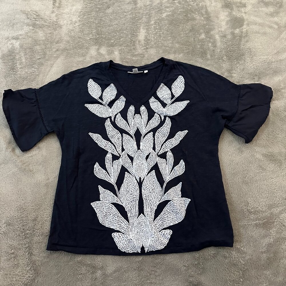 Chico's Linen Blend Navy Blue Embroidered Shirt MEDIUM Short Sleeve